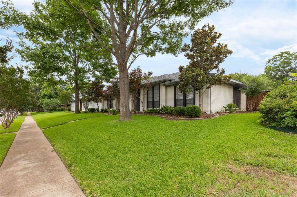425 Provincetown Lane, Richardson, TX 75080