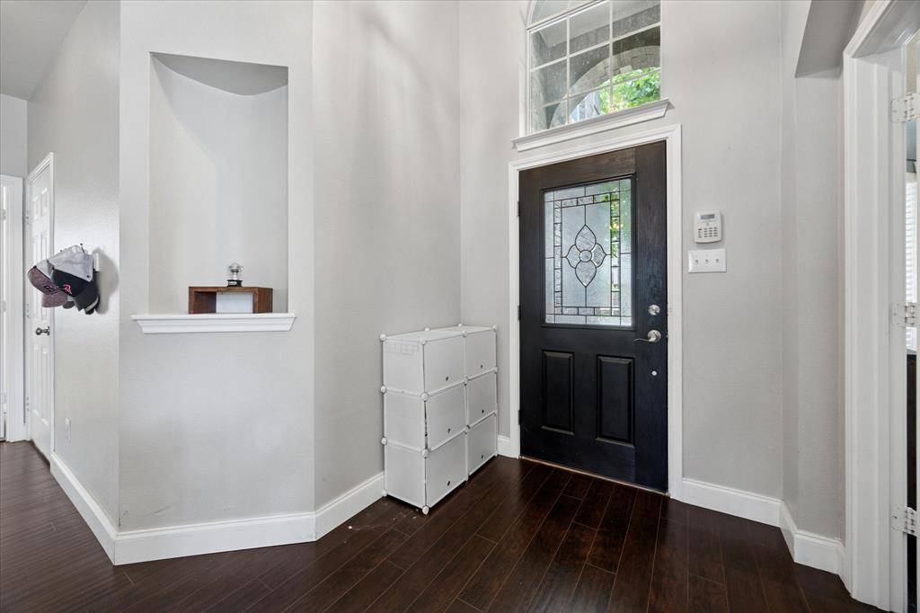 9105 Hawley Drive, Fort Worth, TX 76244