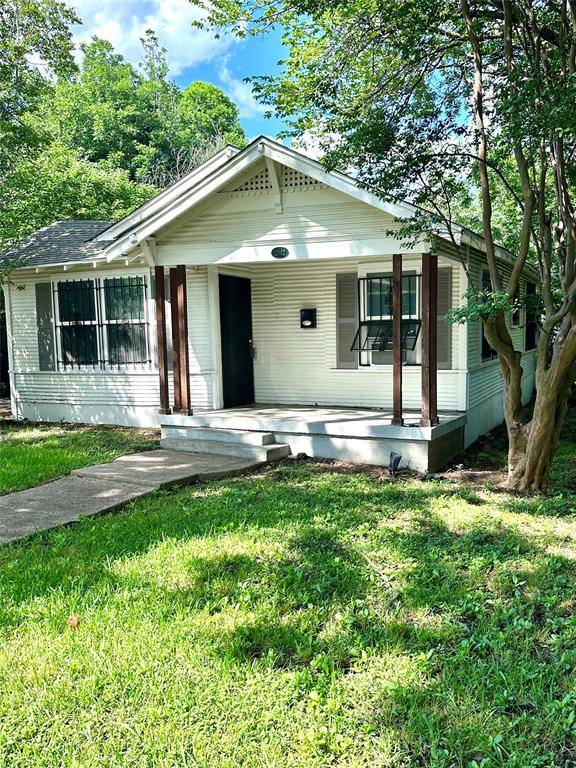 2842 Harlandale Avenue, Dallas, TX 75216