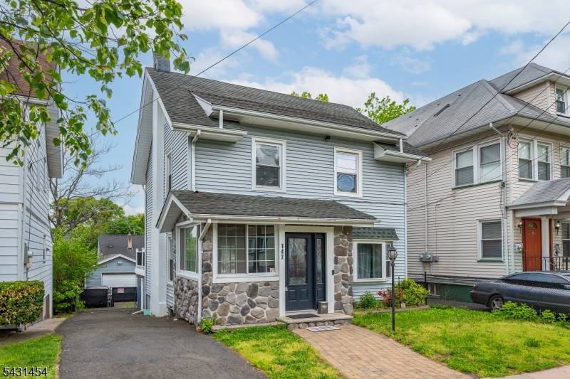 147 Clinton Ave, Clifton City, NJ 07011
