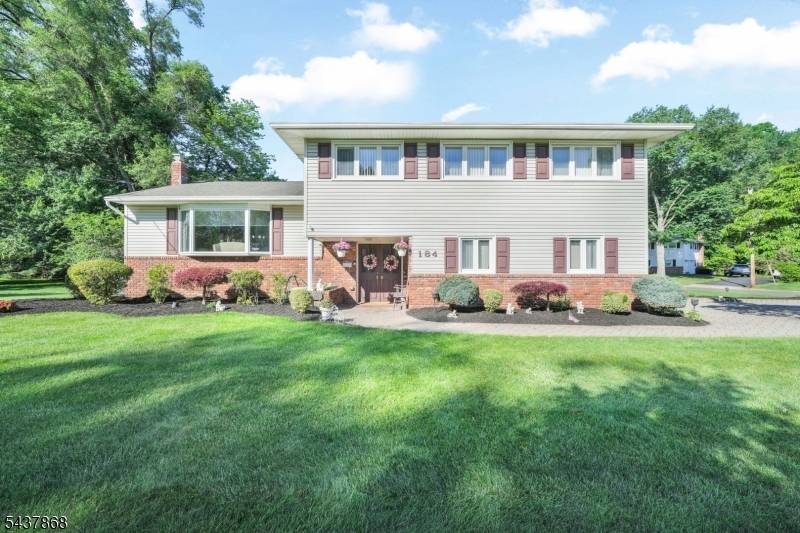 184 Andover Dr, Wayne Twp., NJ 07470