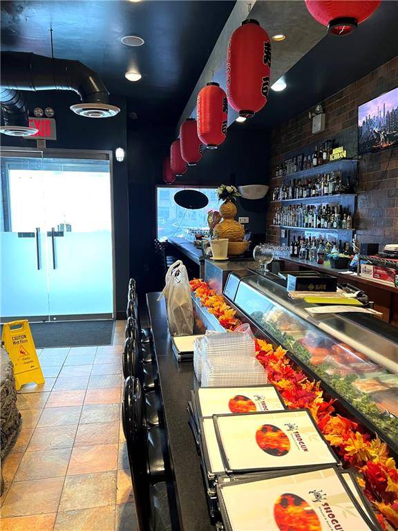 111-16 Queens BLVD, Forest Hills, NY 11375