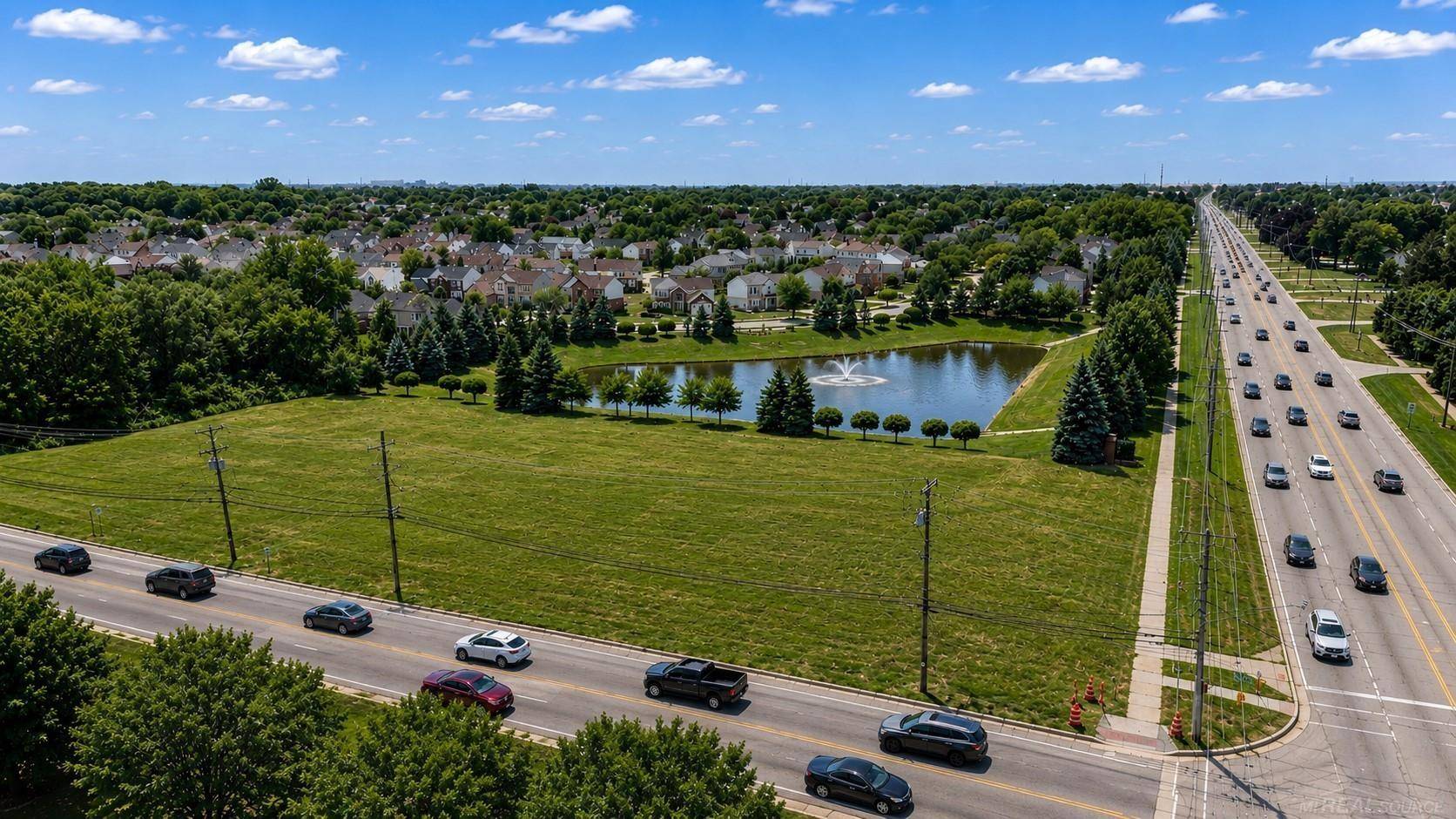 15170 15 Mile RD, Sterling Heights, MI 48312