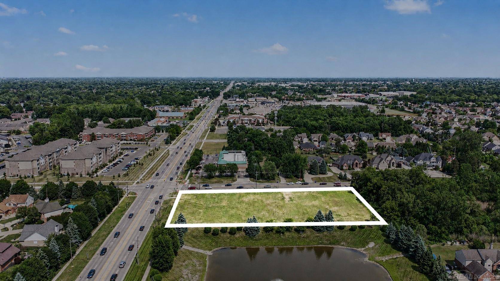 15170 15 Mile RD, Sterling Heights, MI 48312
