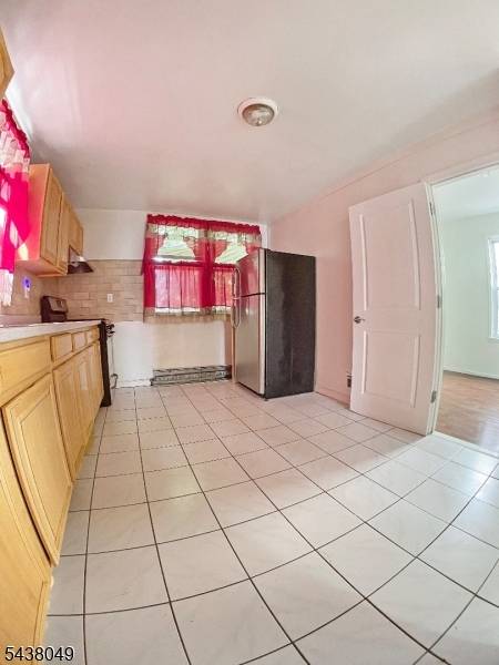 54 Gates Ave #2, Jersey City, NJ 07305
