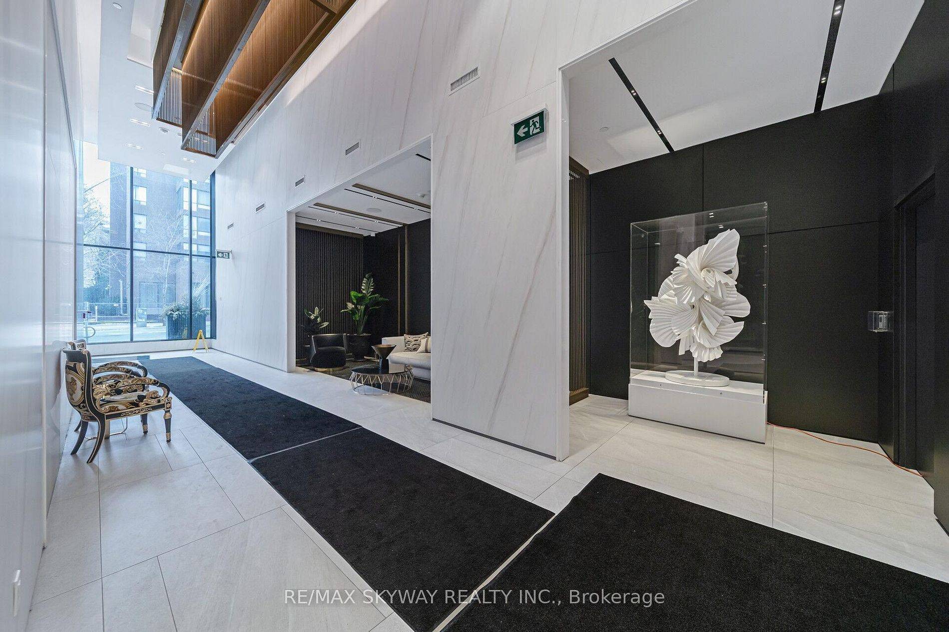 319 Jarvis ST #2101, Toronto C08, ON M5B 0C8