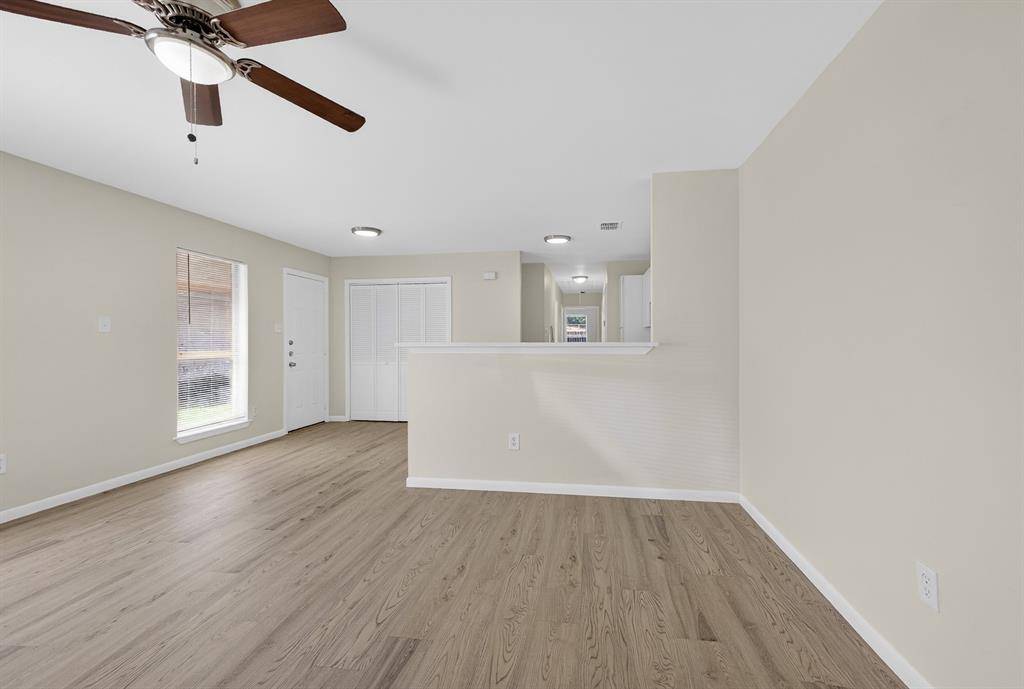 2971 Loving Avenue, Fort Worth, TX 76106