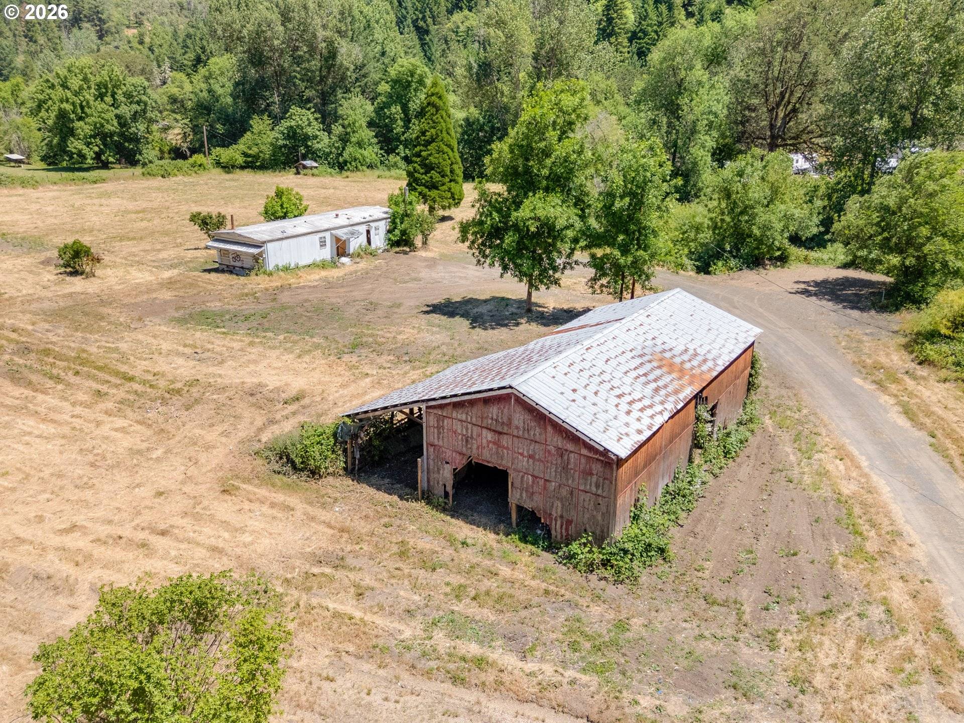 596 RALEIGH DR, Winston, OR 97496