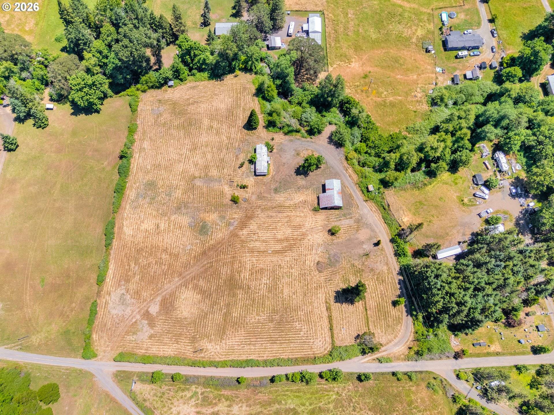 596 RALEIGH DR, Winston, OR 97496