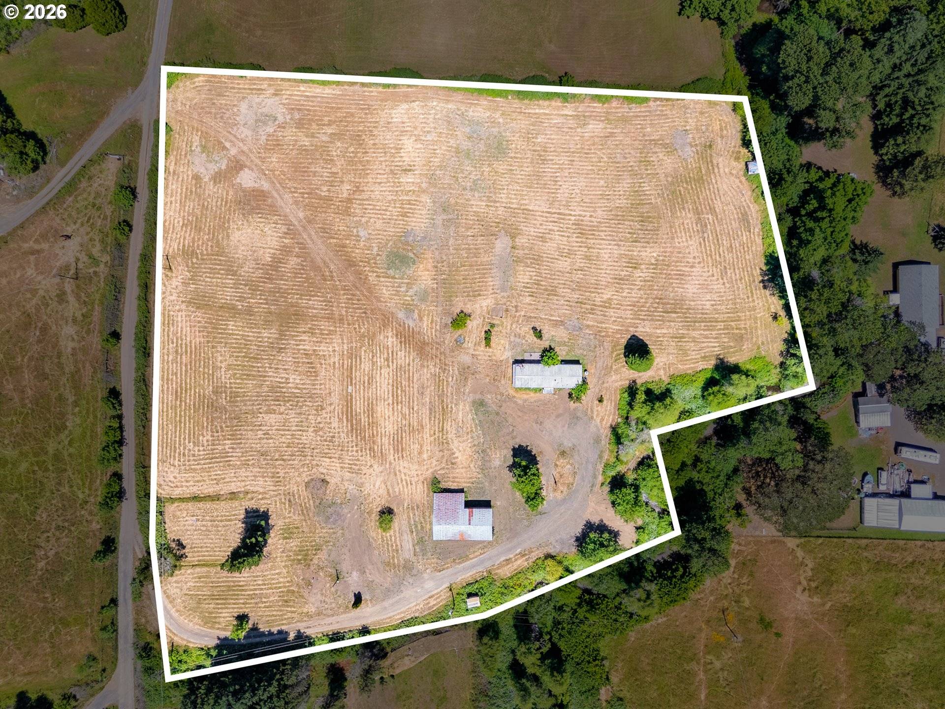 596 RALEIGH DR, Winston, OR 97496