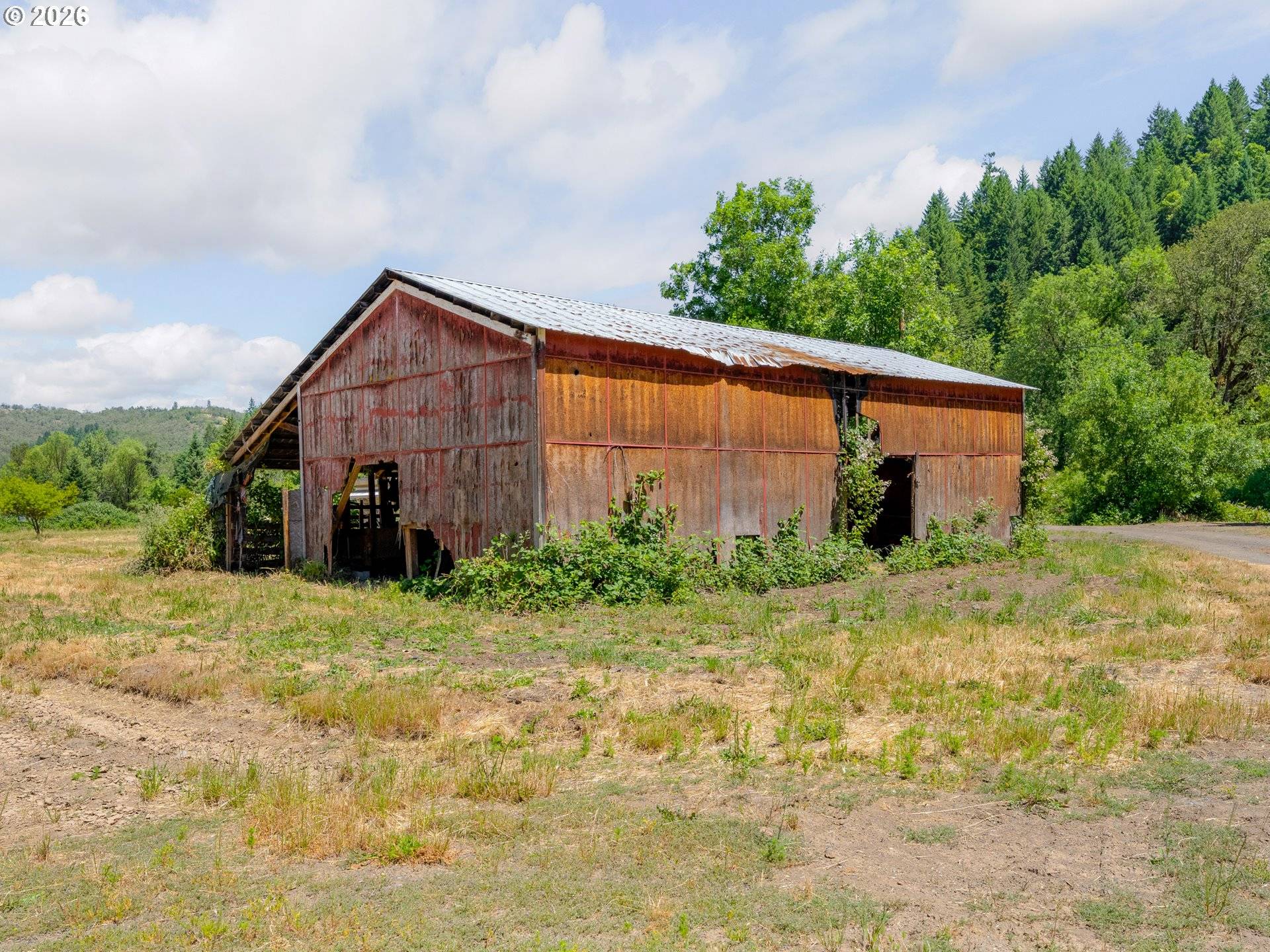 596 RALEIGH DR, Winston, OR 97496