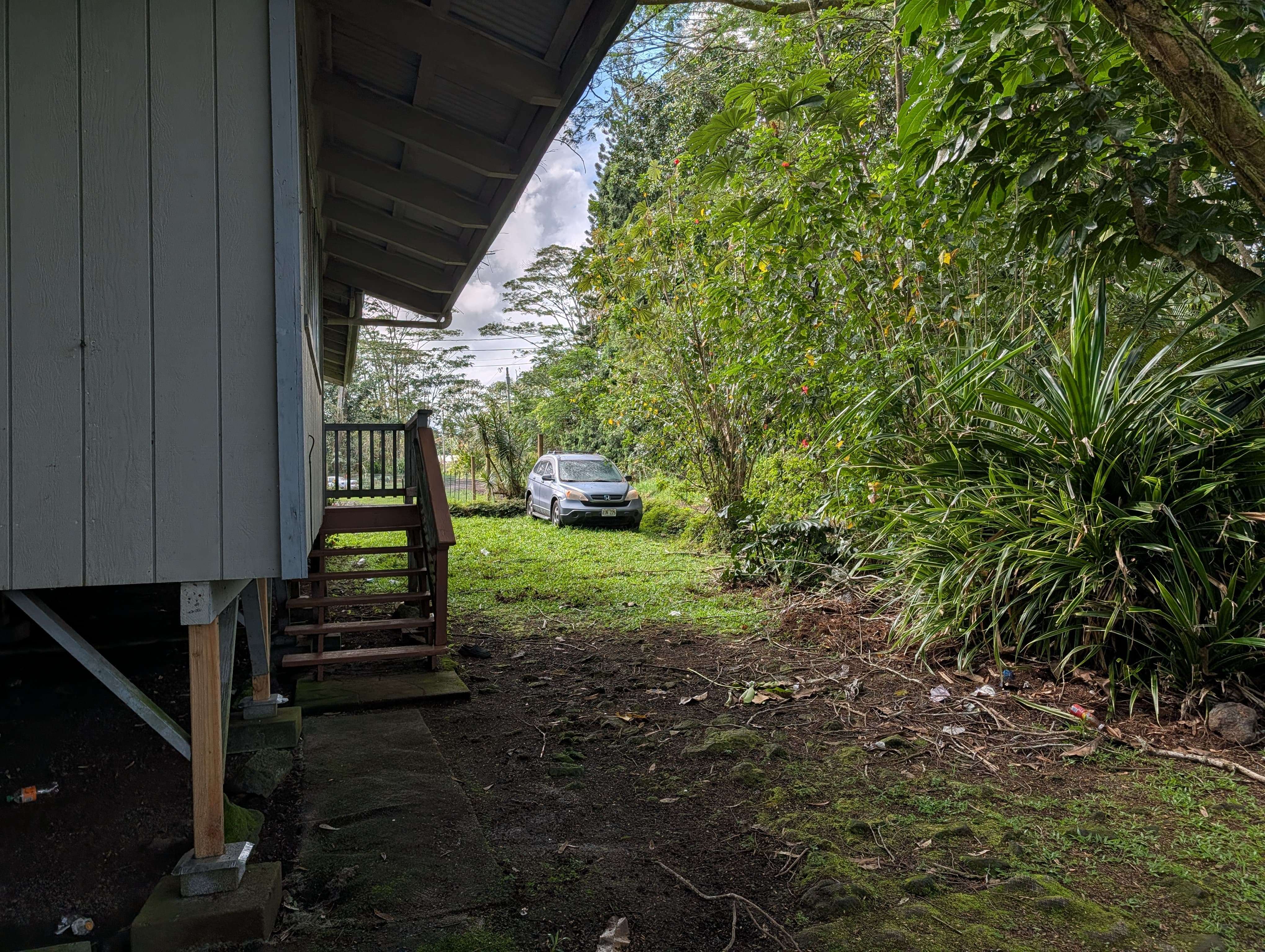 16-2027 TIKI  RD, Kurtistown, HI 96760