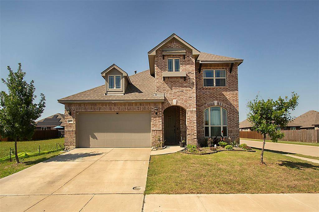 1097 Raptor Road, Alvarado, TX 76009