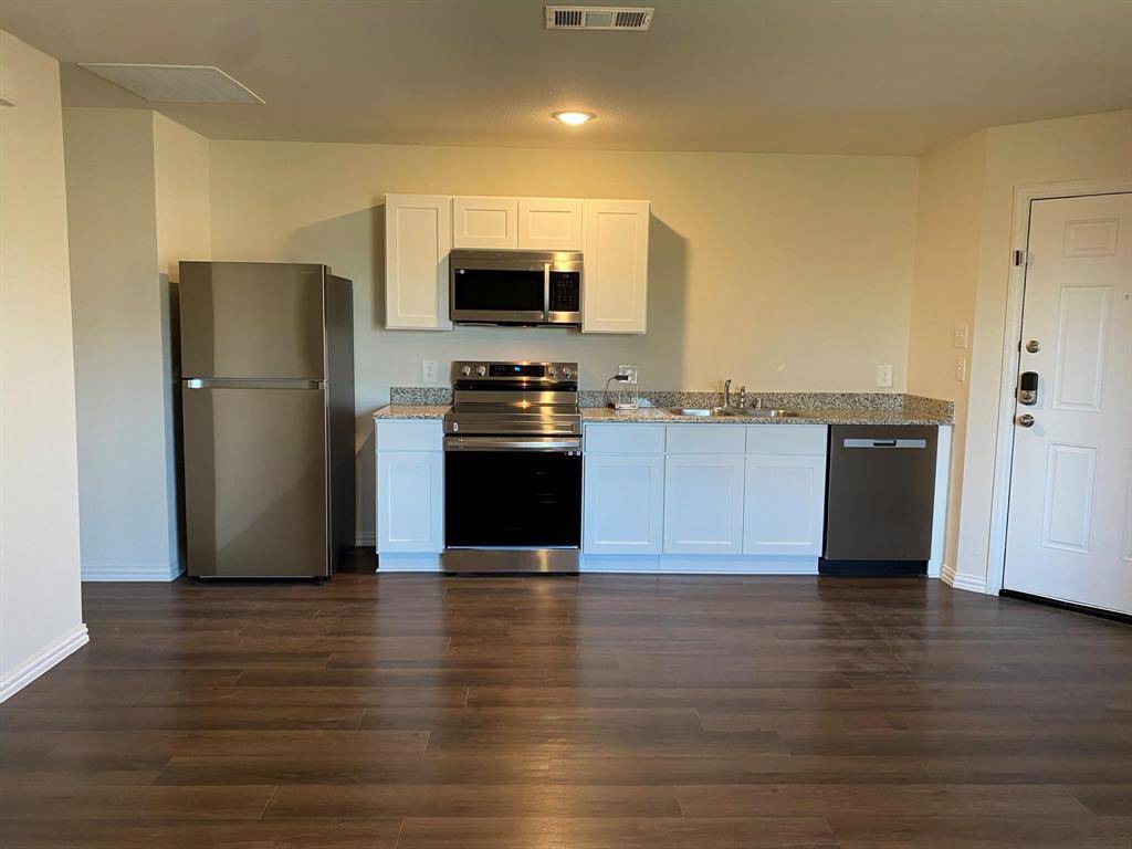2203 Henry Street #A, Greenville, TX 75401