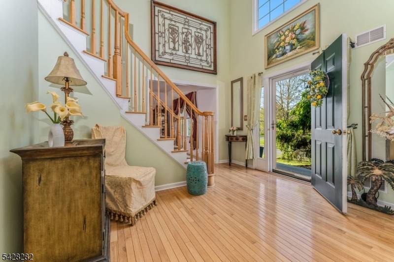 23 Oak Ridge Rd, Washington Twp., NJ 07882