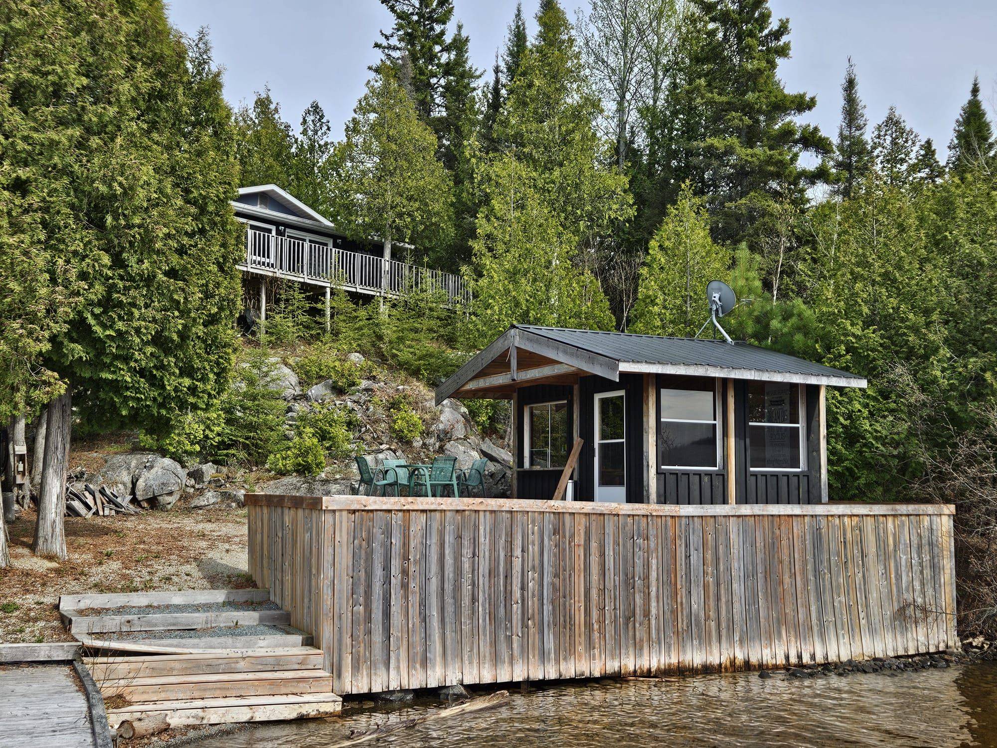 918800B Portage Bay RD, Cobalt, ON P0J 1C0
