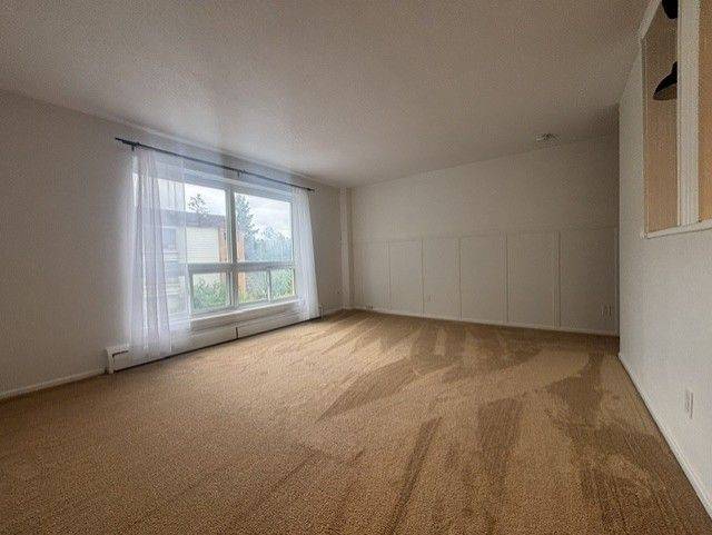 47 Sumac ST #14, Beacon Hill North - South And Area, ON K1J 7T7