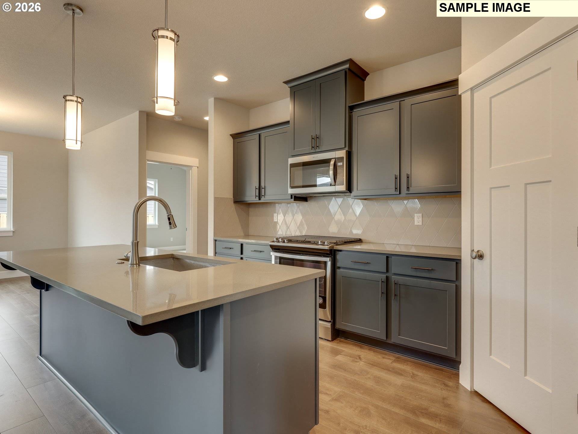 2015 E Otter LOOP #71, La Center, WA 98629