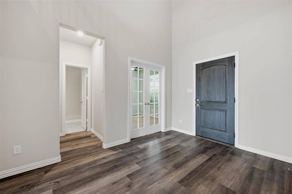 705 Ray Street, Sherman, TX 75090