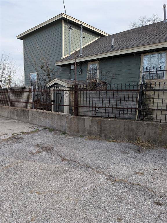 3120 N Main Street, Fort Worth, TX 76106