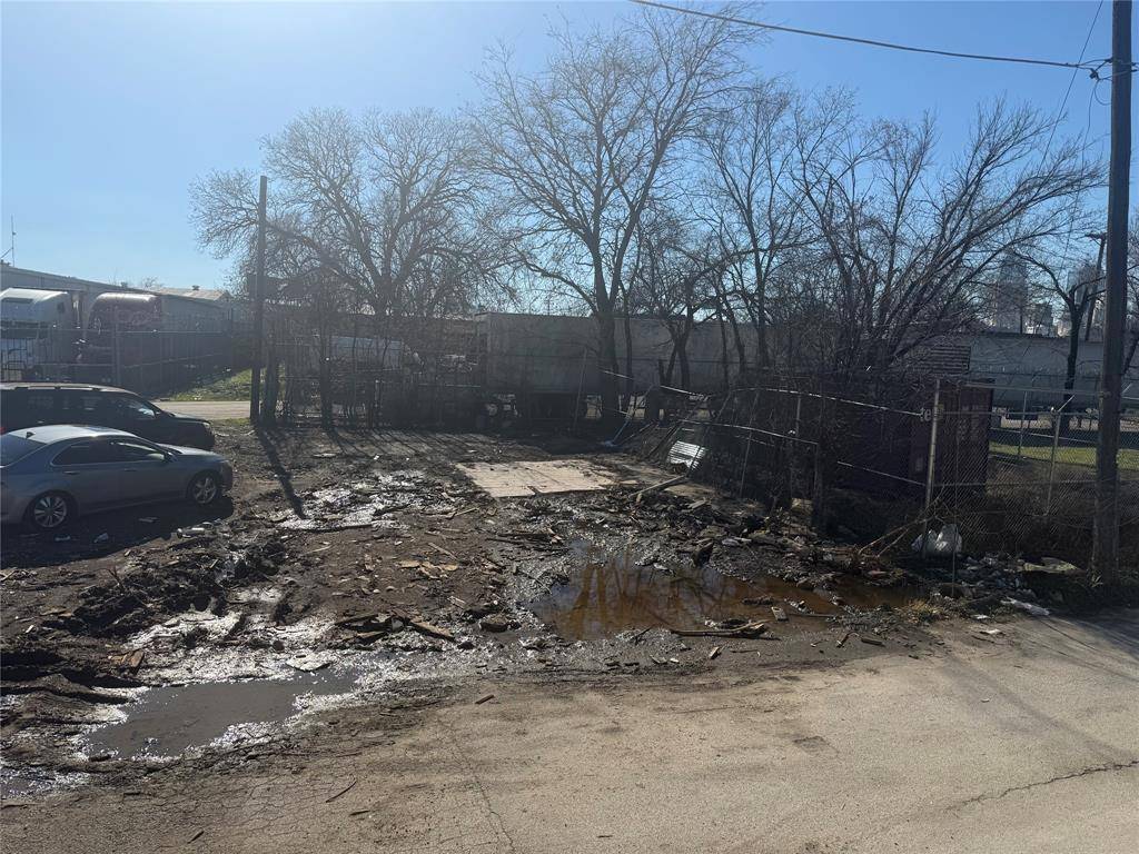 1807 S Malcolm X Boulevard, Dallas, TX 75226