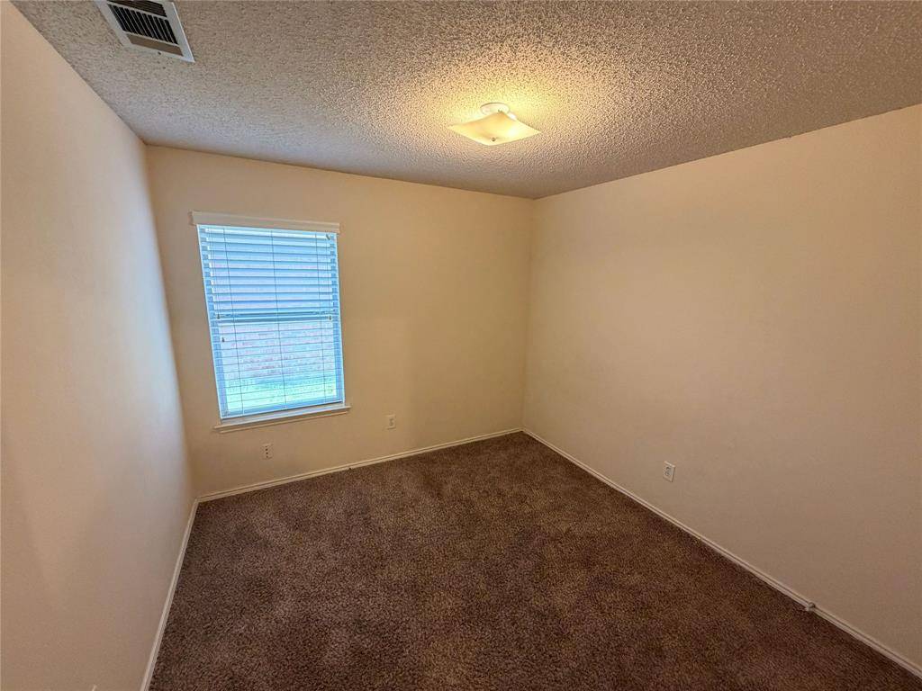 8604 Stetson Drive, Fort Worth, TX 76244