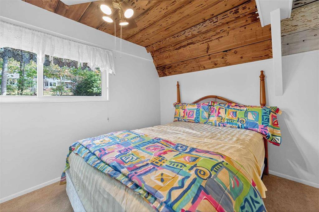520 Hideaway Lane E, Hideaway, TX 75771