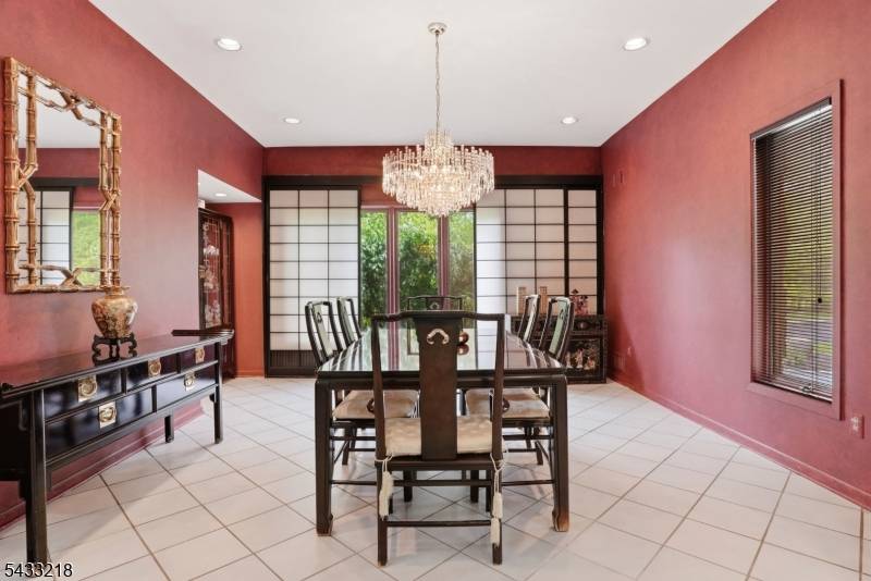 1 Timber Rock Court, Cedar Grove Twp., NJ 07009