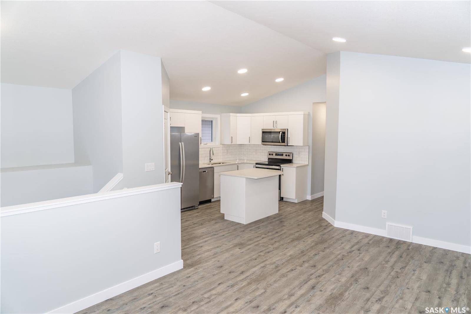 338 Stehwien STREET, Saskatoon, SK S7W 1M9