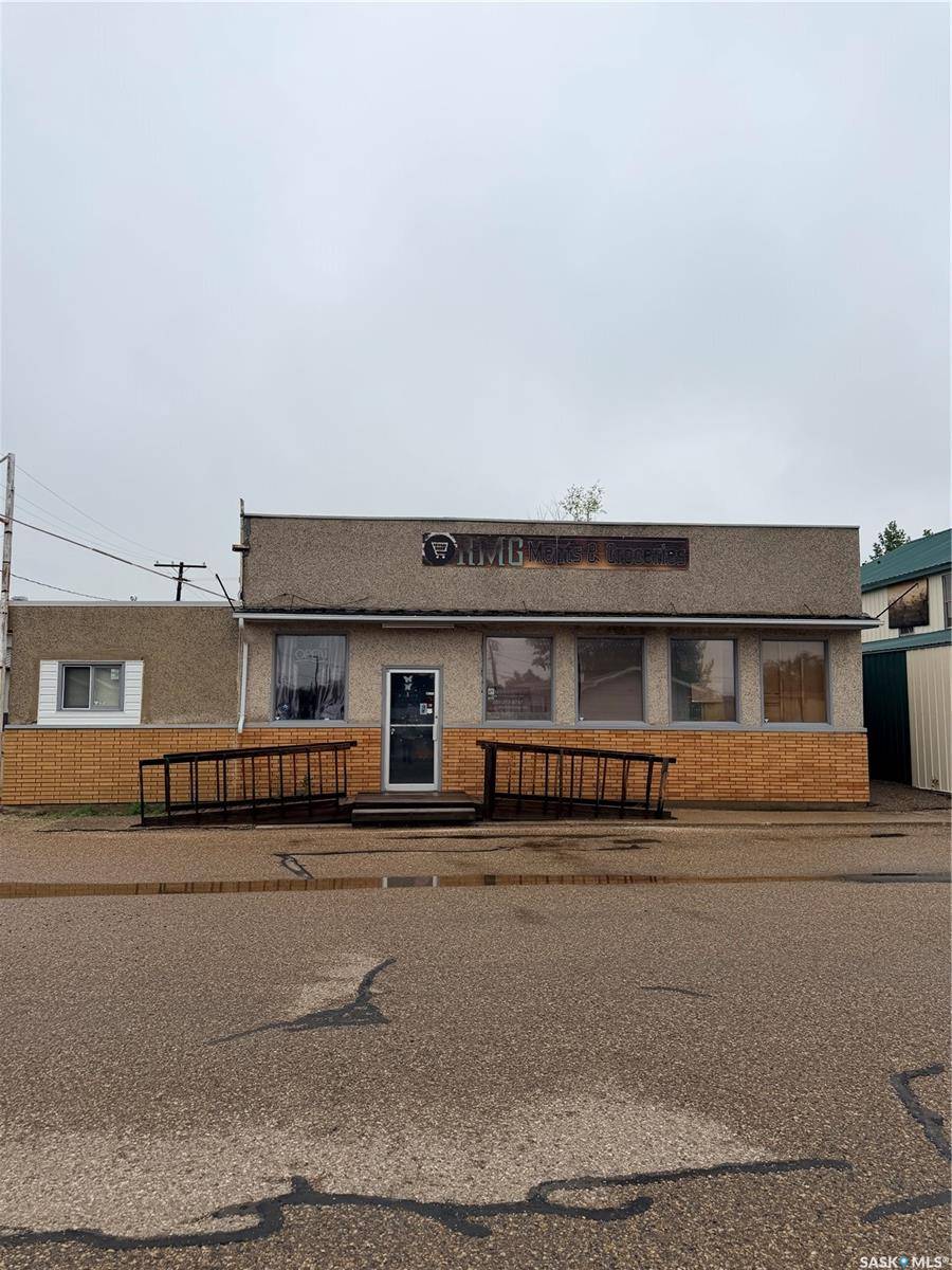 406 Martin STREET, Burstall, SK S0N 0H0
