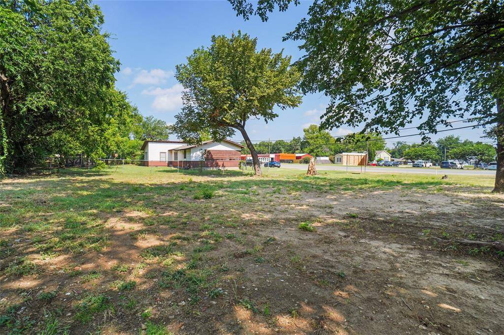 313 W Highway 199, Springtown, TX 76082