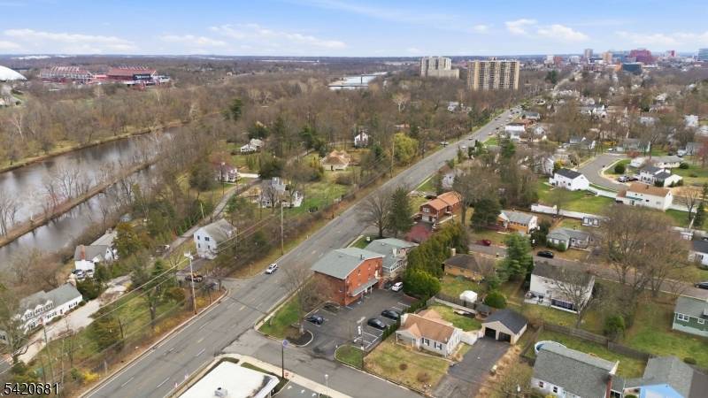 764 Easton Ave, Franklin Twp., NJ 08873