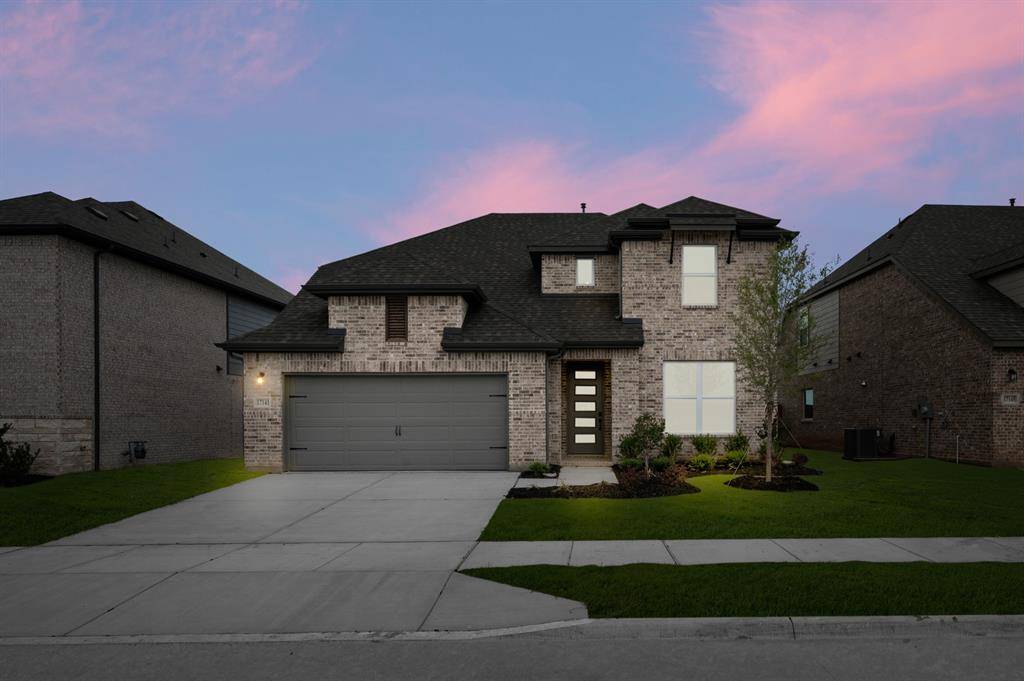 17216 Oxborough Drive, Fort Worth, TX 76247