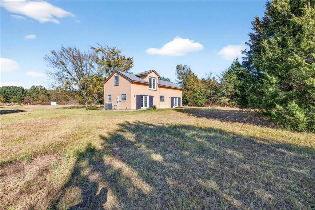 1603 VZ CR 2908, Eustace, TX 75124