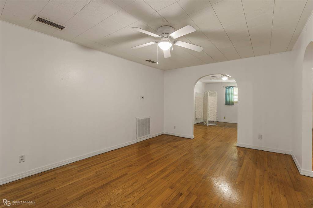 1124 Margaret Street, Bossier City, LA 71112