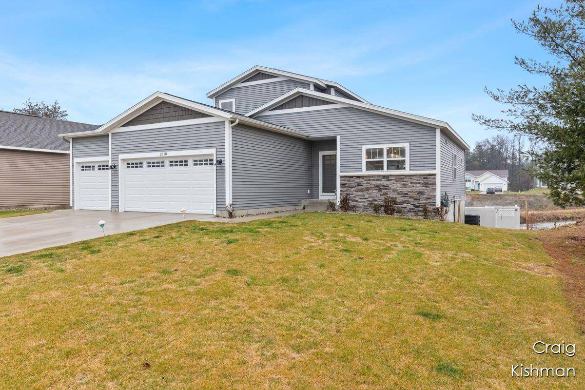 2518 Odawa TRL, Fruitport Twp, MI 49444