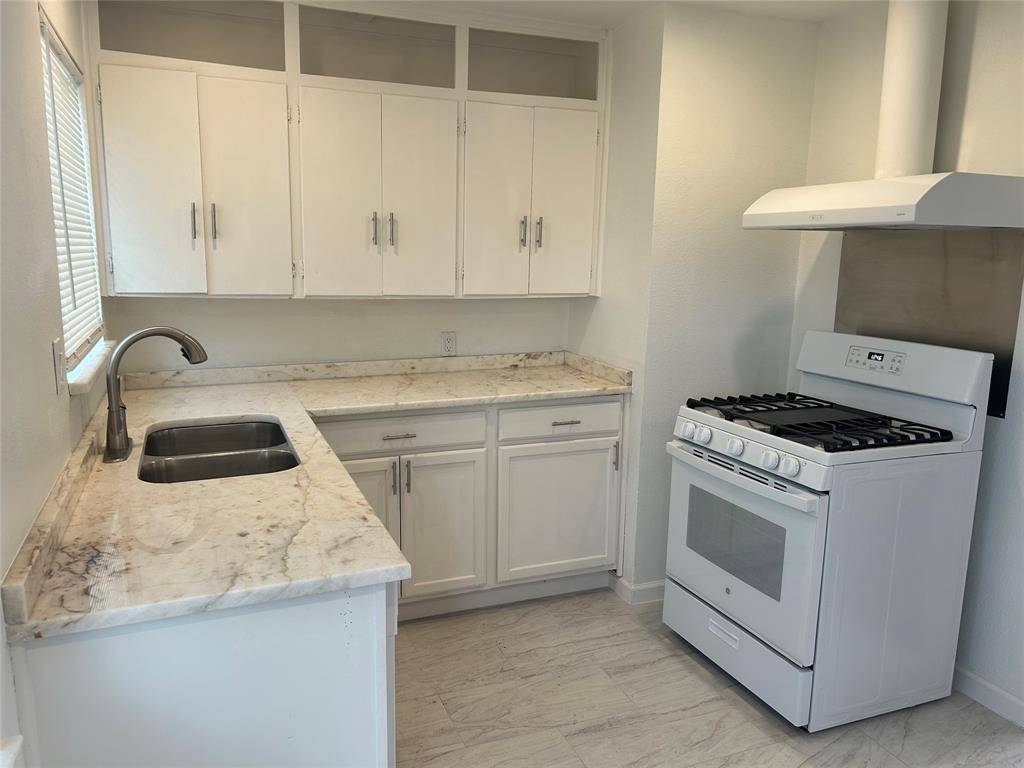 1713 Kirkwood Drive, Garland, TX 75041