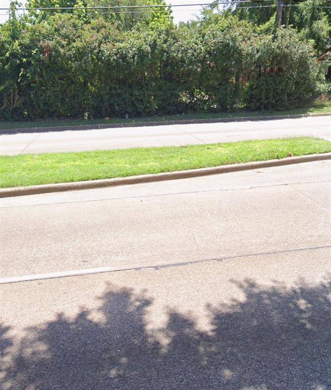 2617 N Masters Drive, Dallas, TX 75227