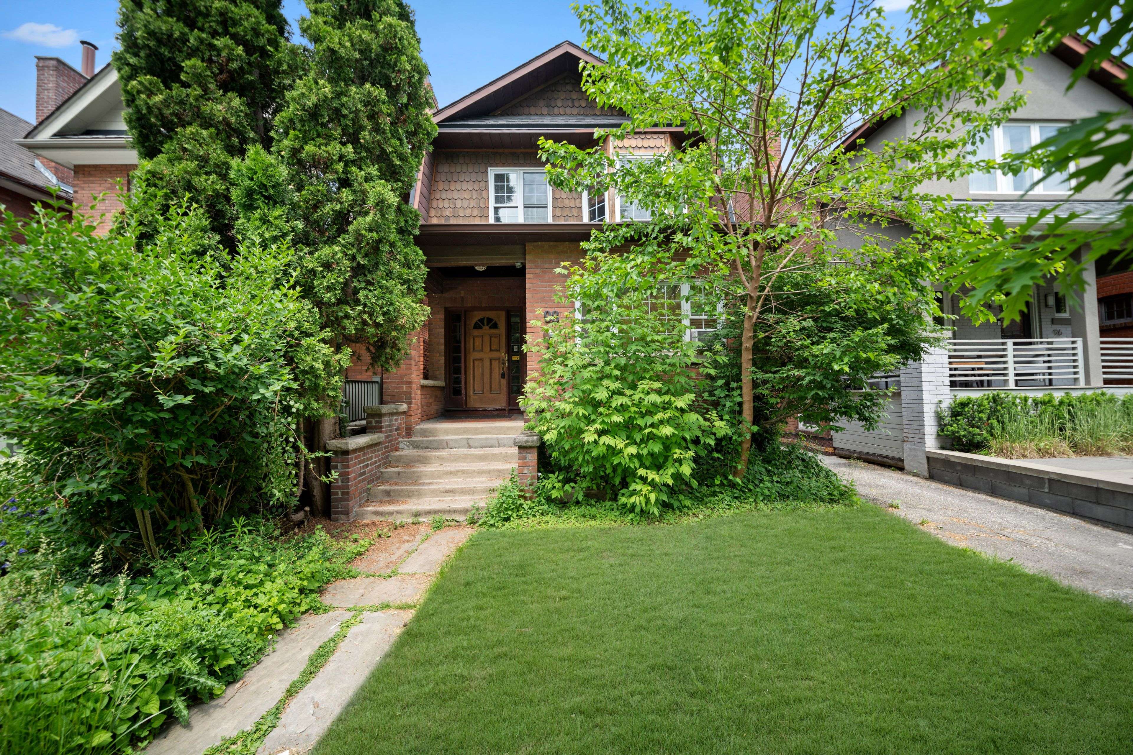 98 Roselawn AVE, Toronto C03, ON M4R 1E6