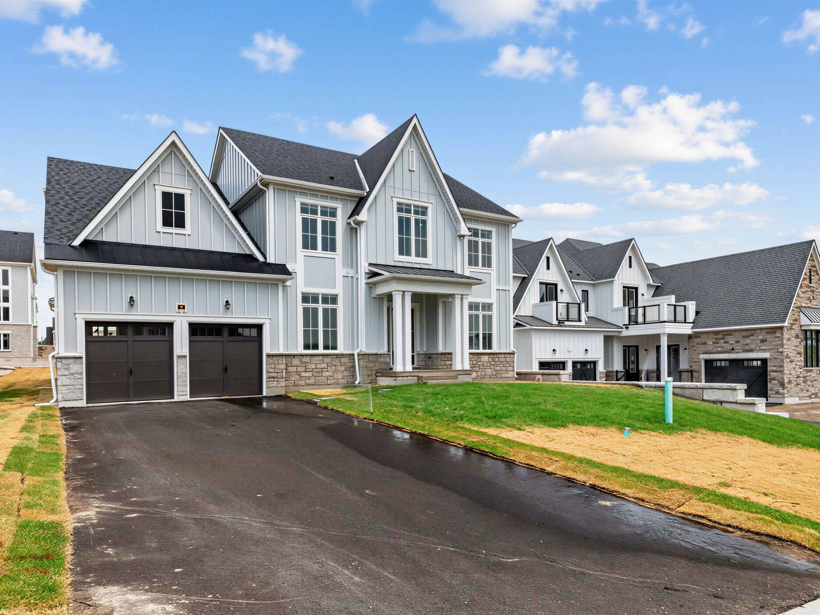 9 Herbert AVE, Oro-medonte, ON L0L 2L0