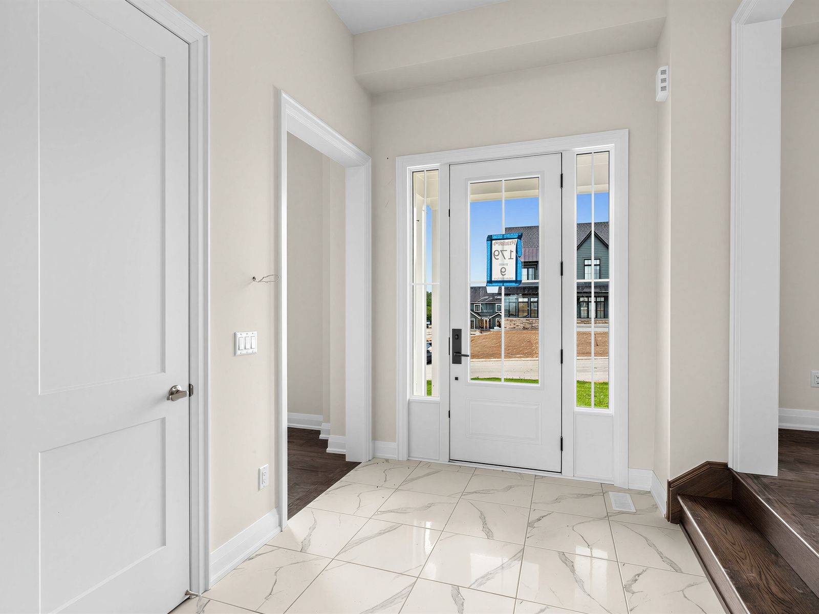 9 Herbert AVE, Oro-medonte, ON L0L 2L0
