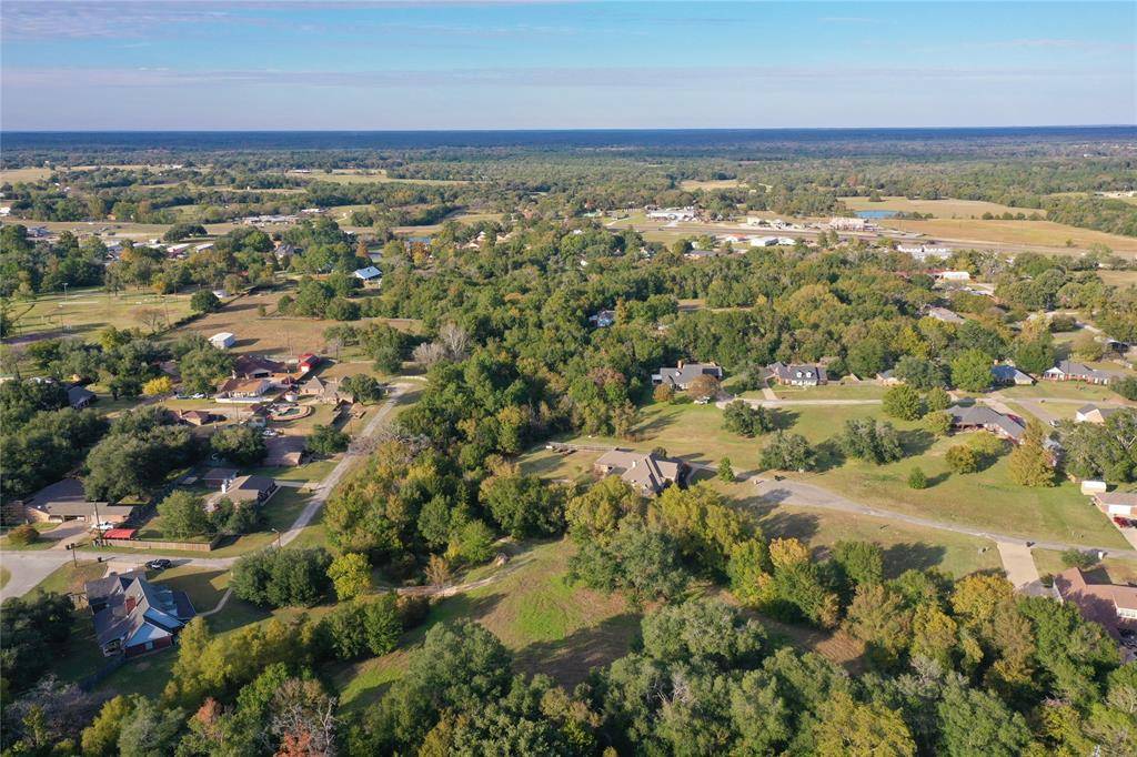 103 Wildflower Lane, Teague, TX 75860