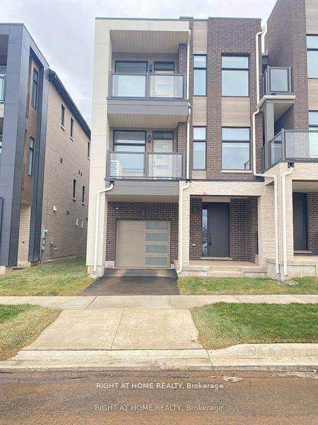 1284 Muller LN, Oakville, ON L6H 7Y8