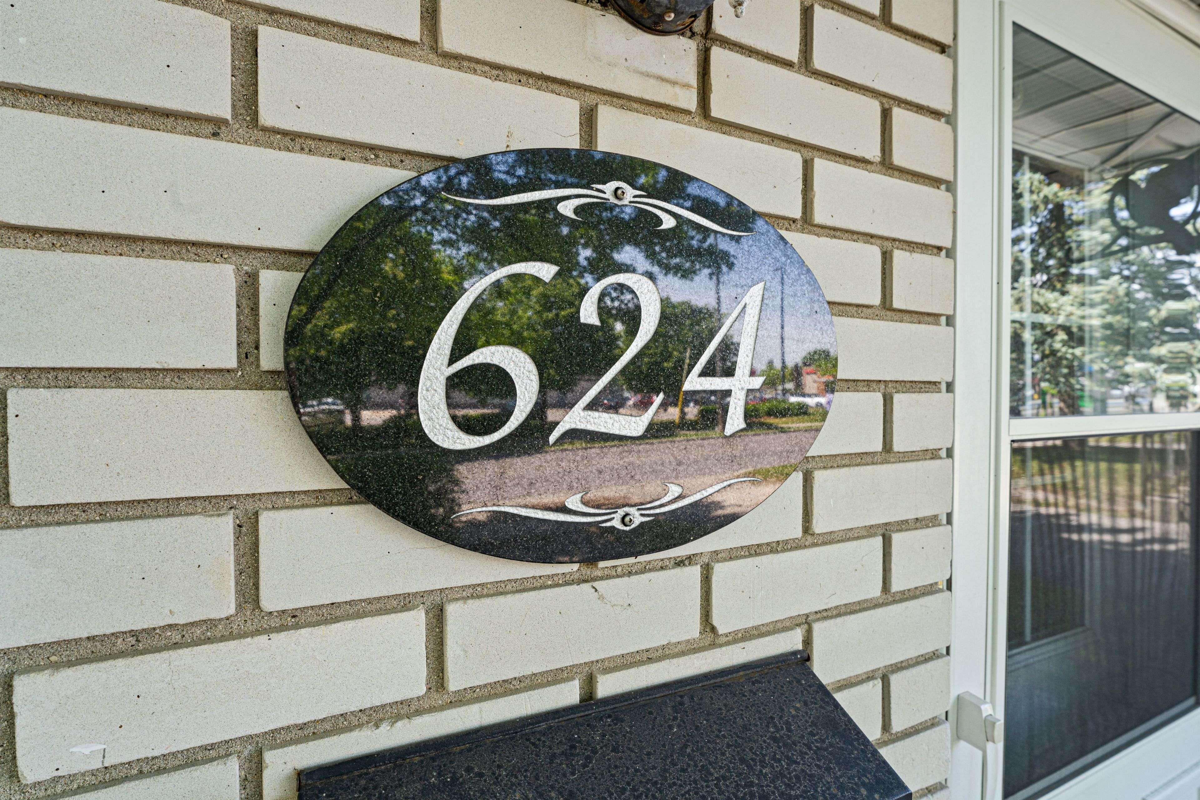 624 Mornington AVE, London East, ON N5Y 3G1
