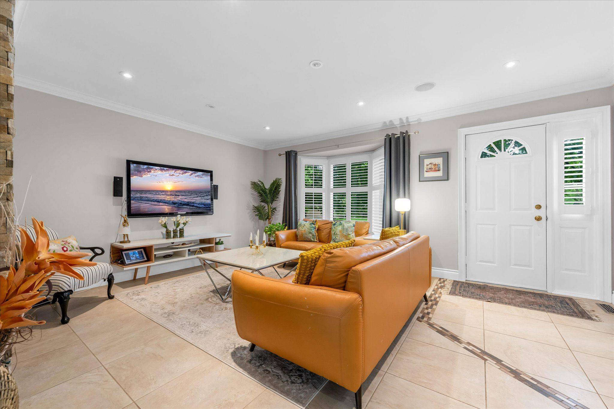 2110 New ST #6, Burlington, ON L7R 1H8