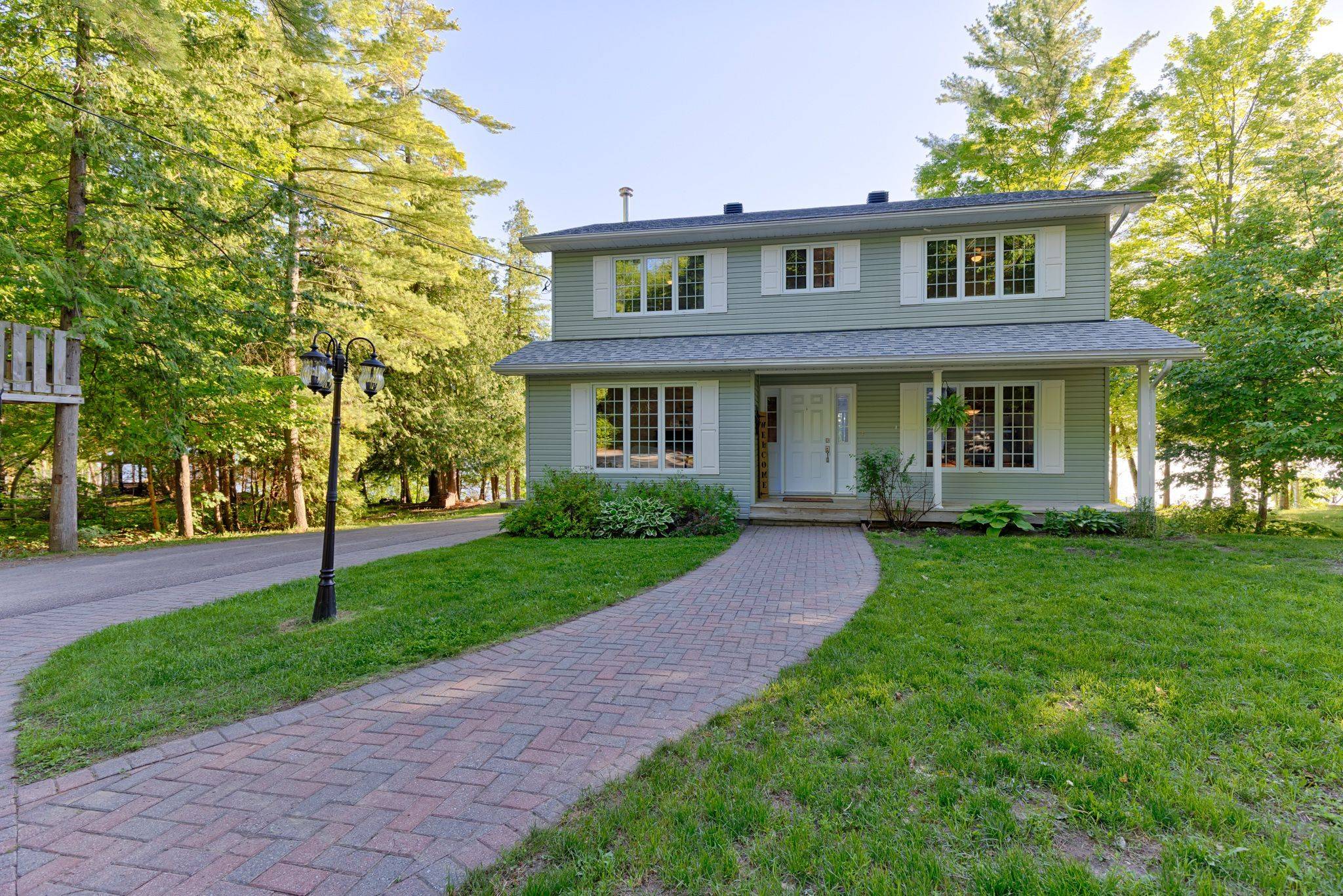 23 Clavette LN, North Algona Wilberforce, ON K0J 1T0