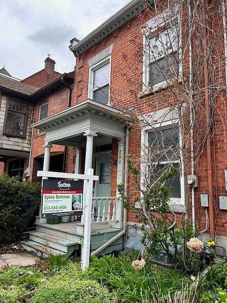 200 Bagot ST, Kingston, ON K7L 3G1