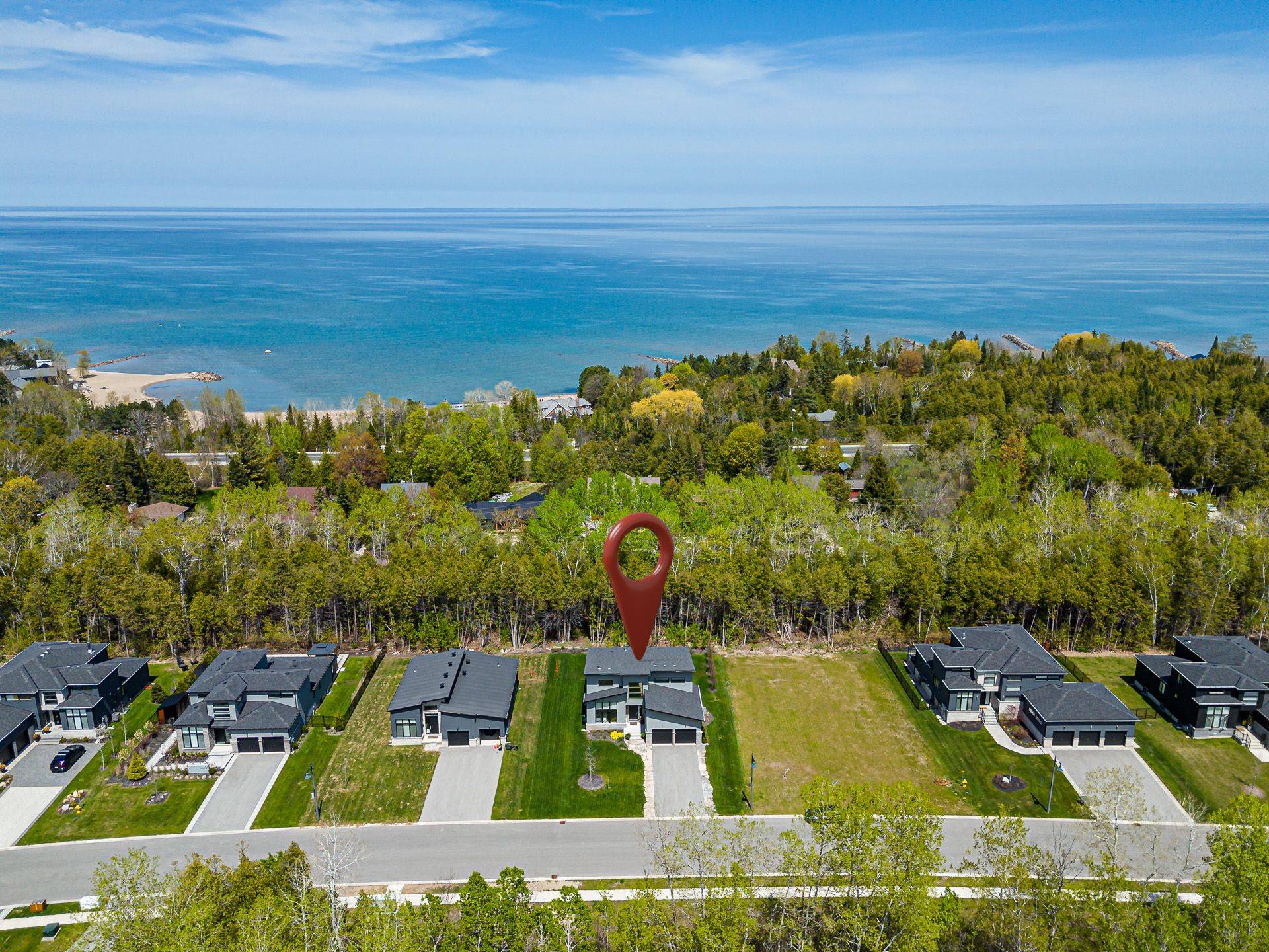 113 Tekiah RD, Blue Mountains, ON N0H 1J0
