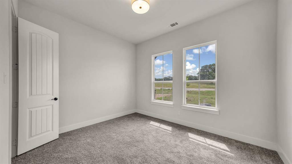 1045 Salvation Drive, Weatherford, TX 76088