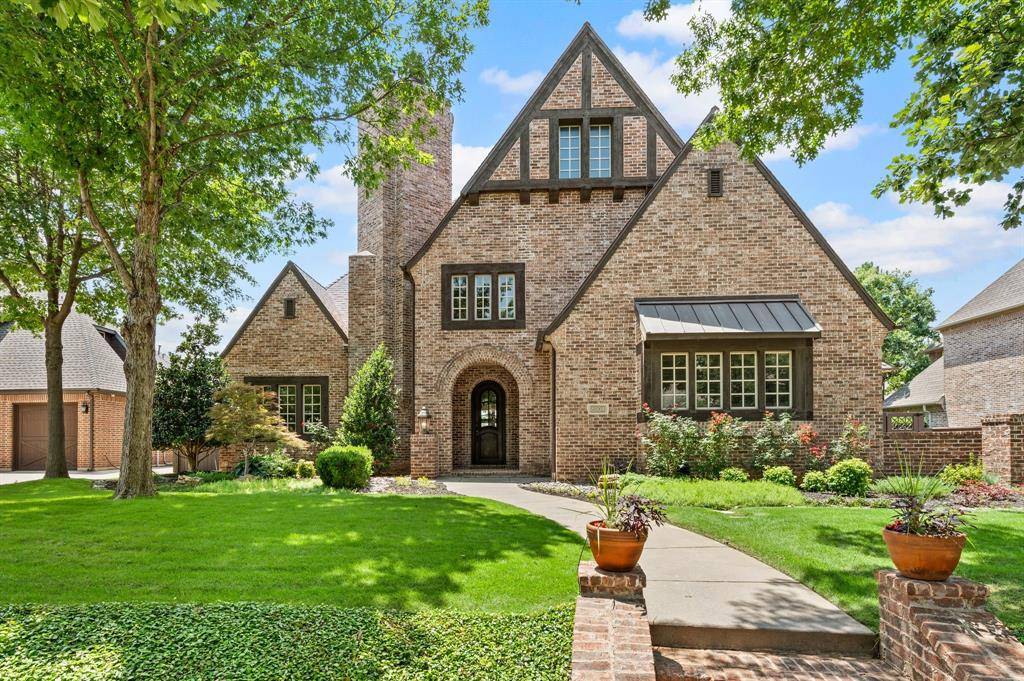 6804 Whittier Lane, Colleyville, TX 76034